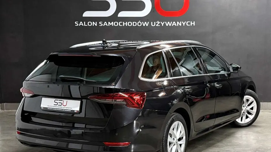 SKODA Octavia -