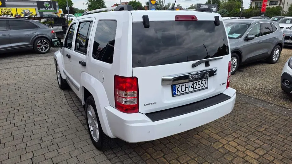 JEEP Cherokee -