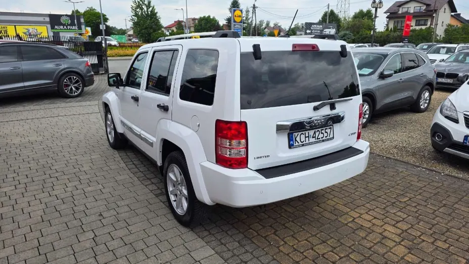 JEEP Cherokee -