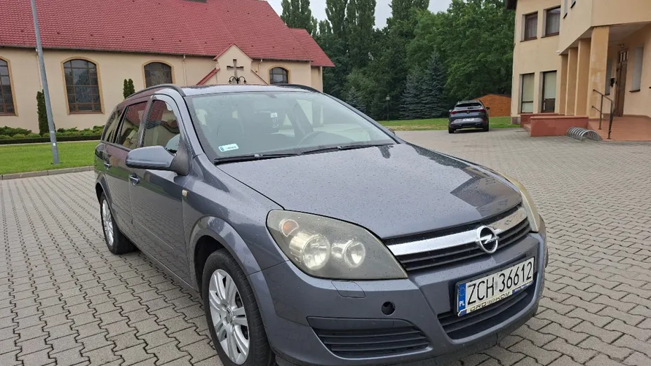 OPEL Astra -