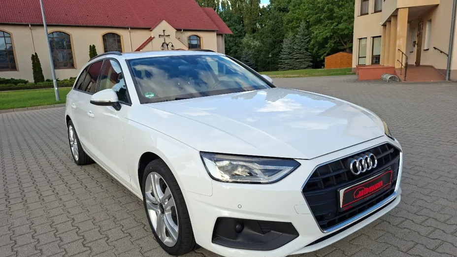 AUDI A4 Avant -