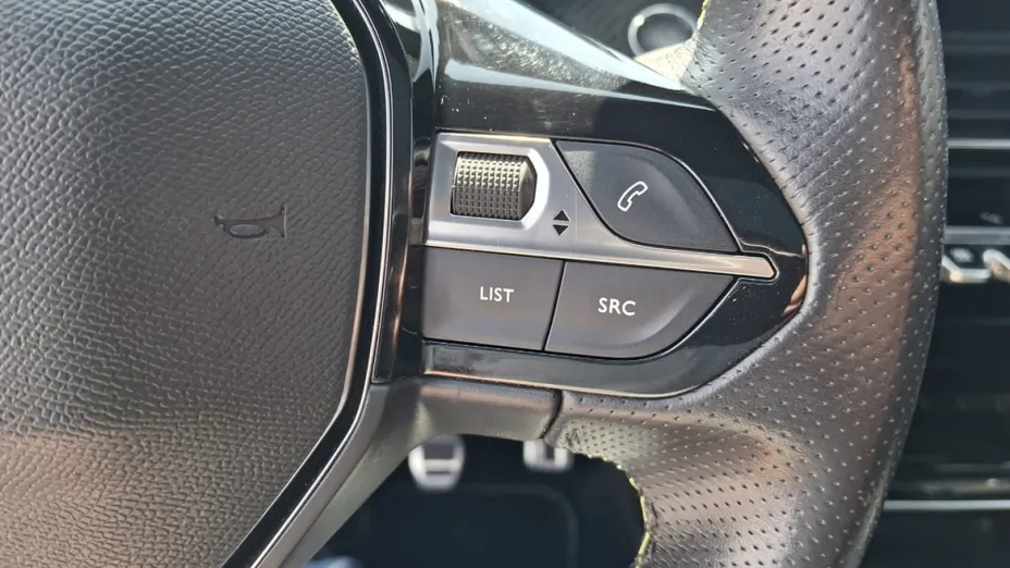 PEUGEOT 2008 -