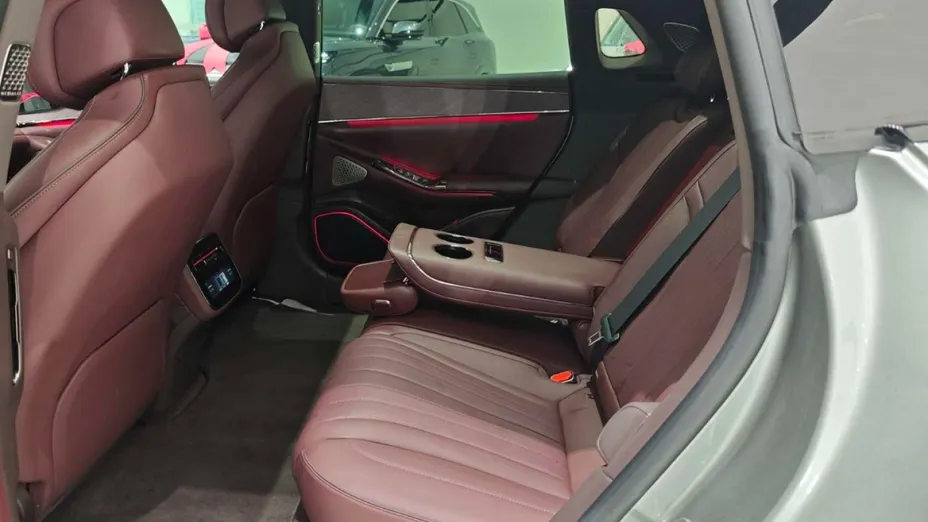 DENZA Z9 GT -