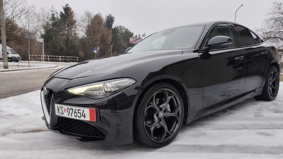 ALFA ROMEO Giulia -