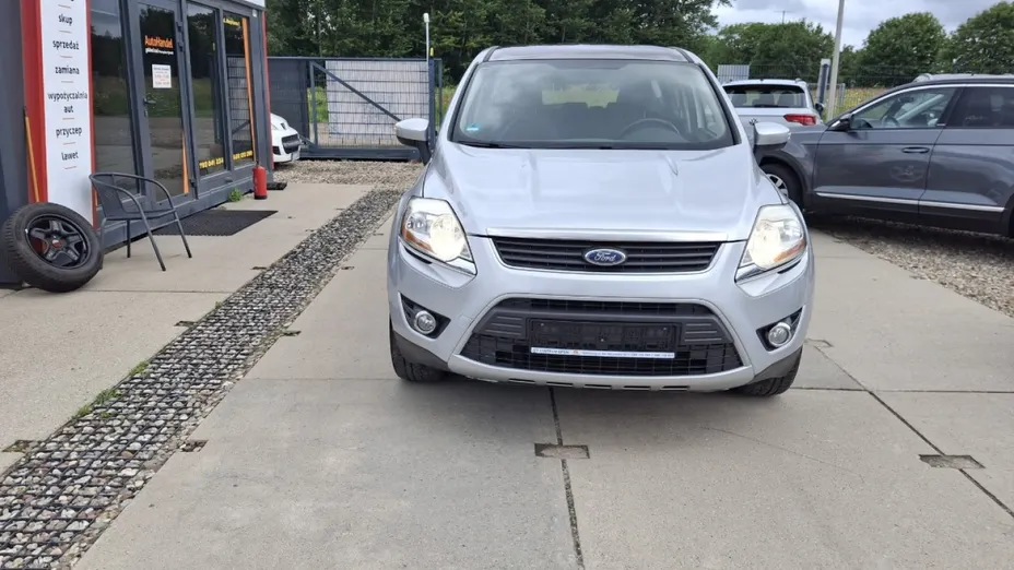 FORD Kuga -
