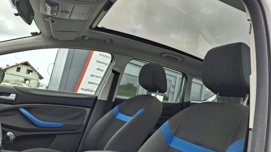 FORD Kuga -