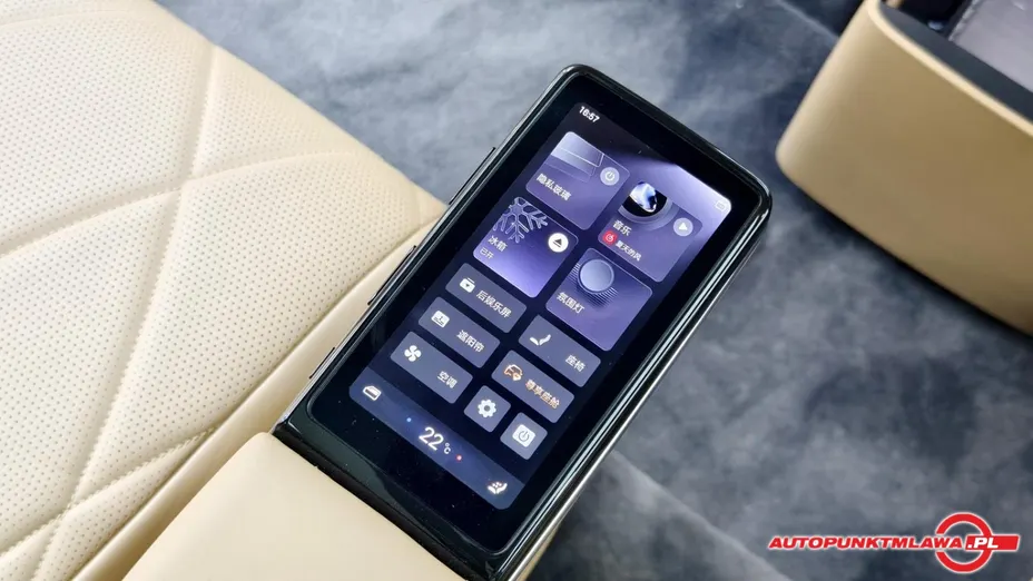 BYD Yangwang U8 -