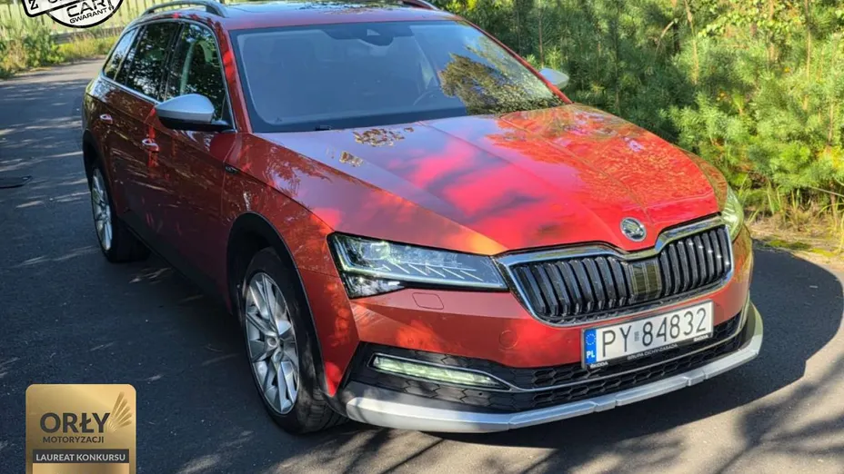 SKODA Superb -