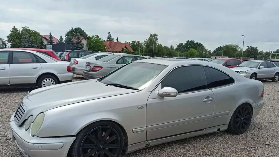 MERCEDES-BENZ CLK -