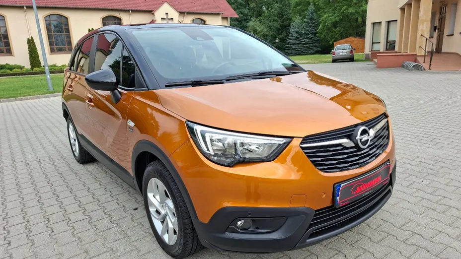 OPEL Crossland X -