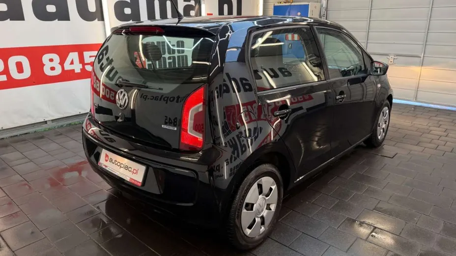 VOLKSWAGEN up! -