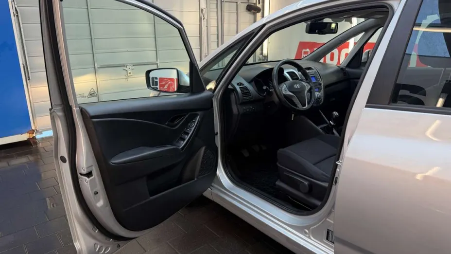 HYUNDAI ix20 -