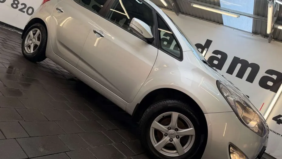 HYUNDAI ix20 -