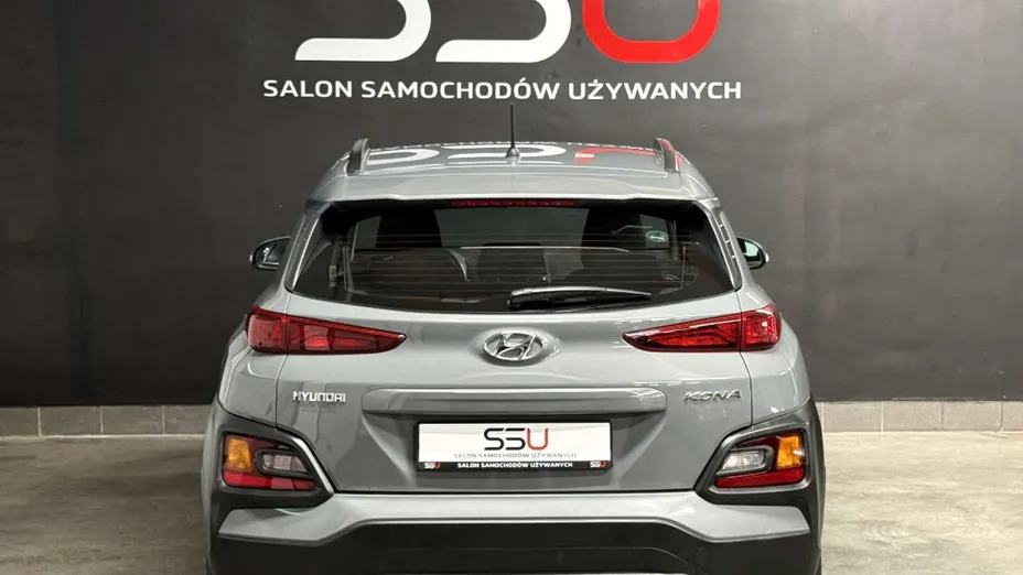 HYUNDAI Kona -