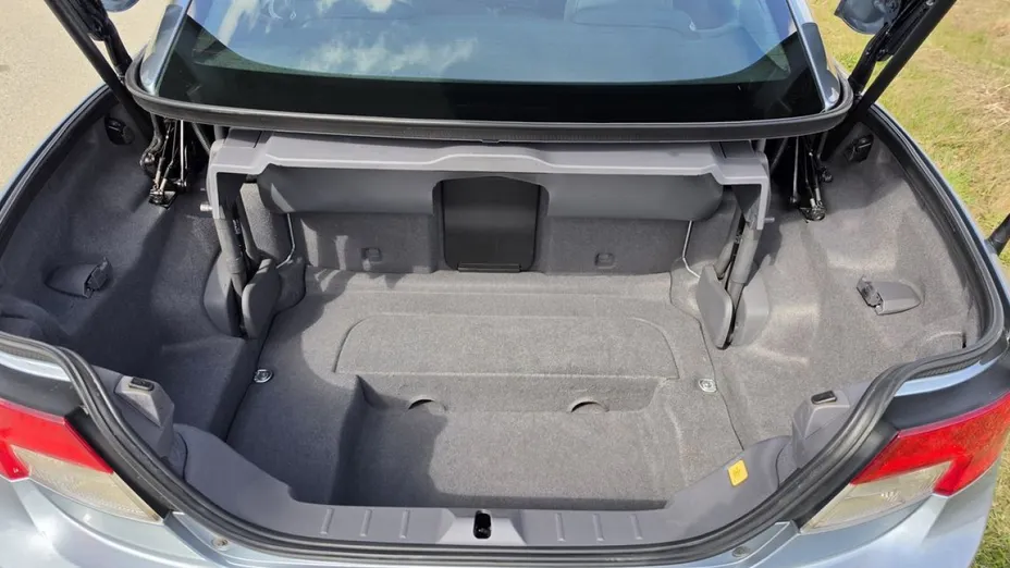 VOLVO C70 -