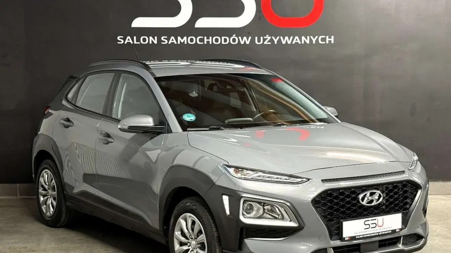 HYUNDAI Kona -