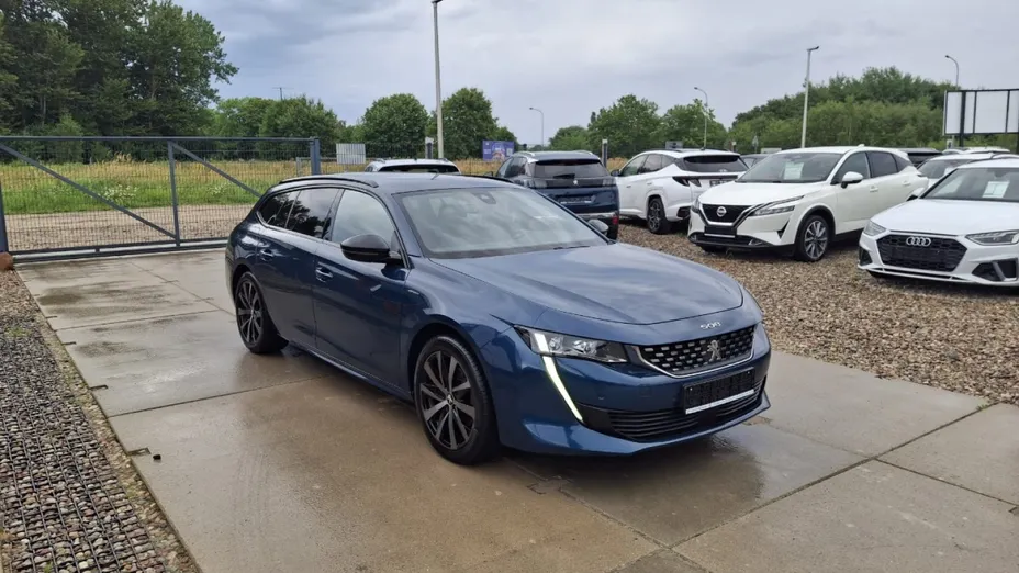PEUGEOT 508 -