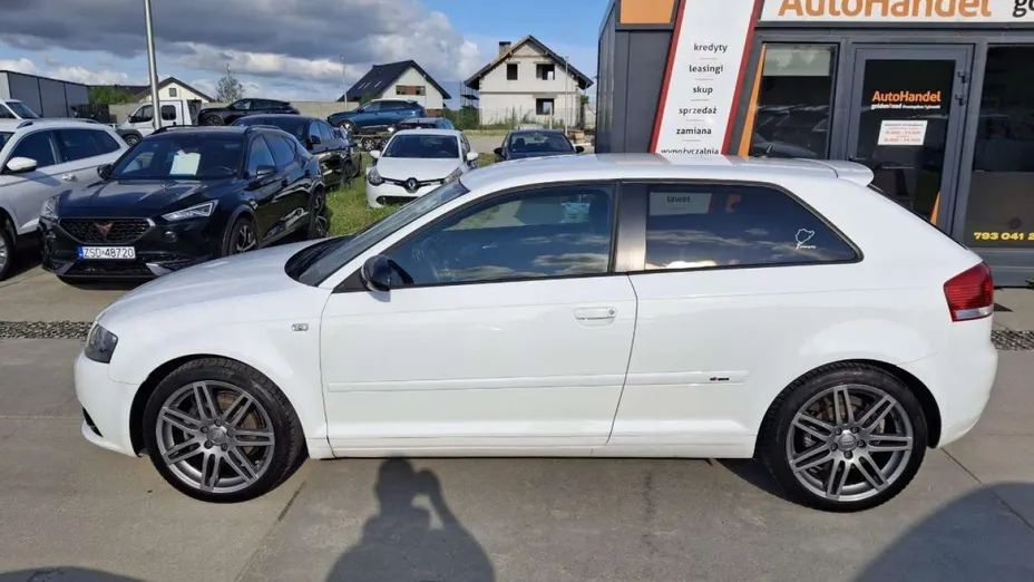 AUDI A3 -