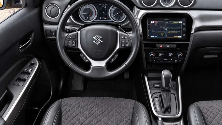 SUZUKI Vitara -