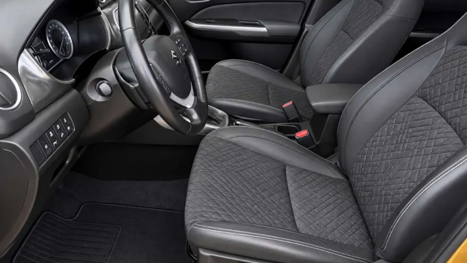 SUZUKI Vitara -