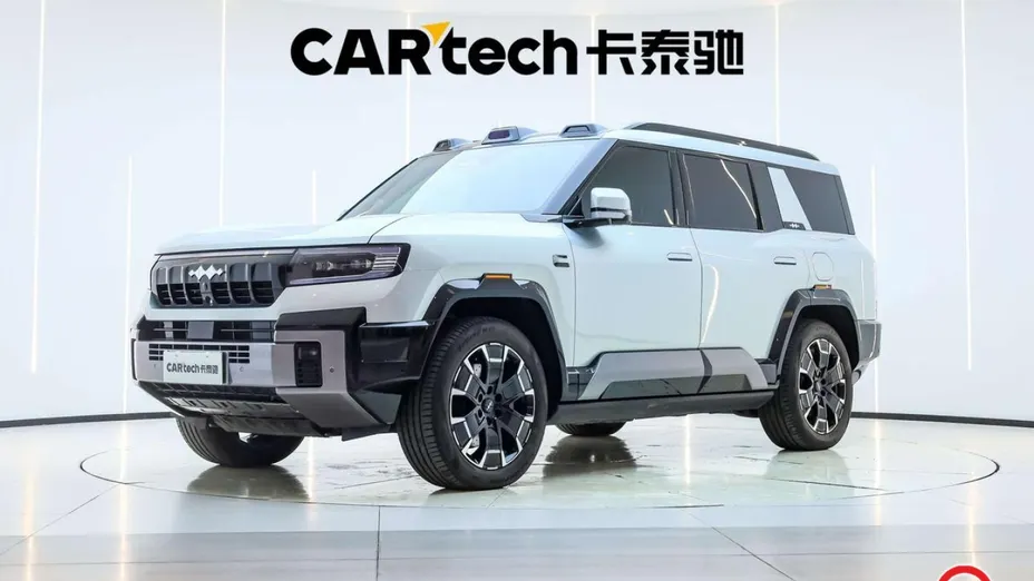 BYD Leopard 8 -