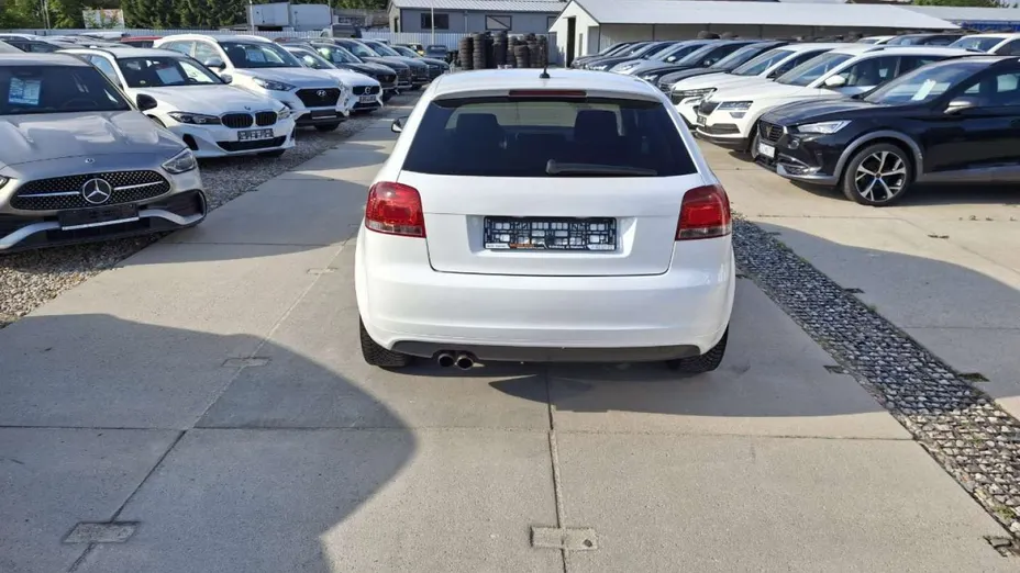 AUDI A3 -
