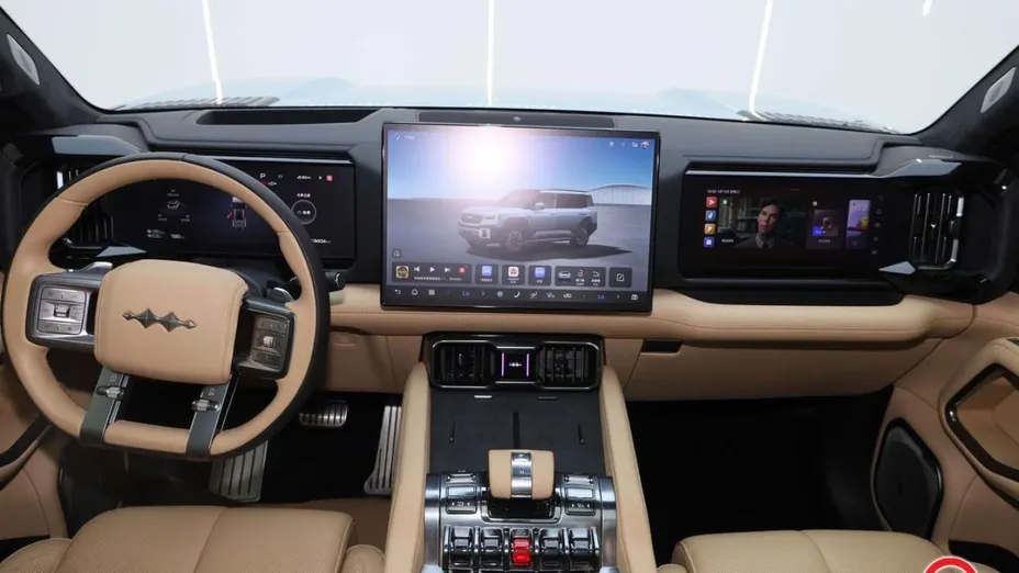 BYD Leopard 8 -