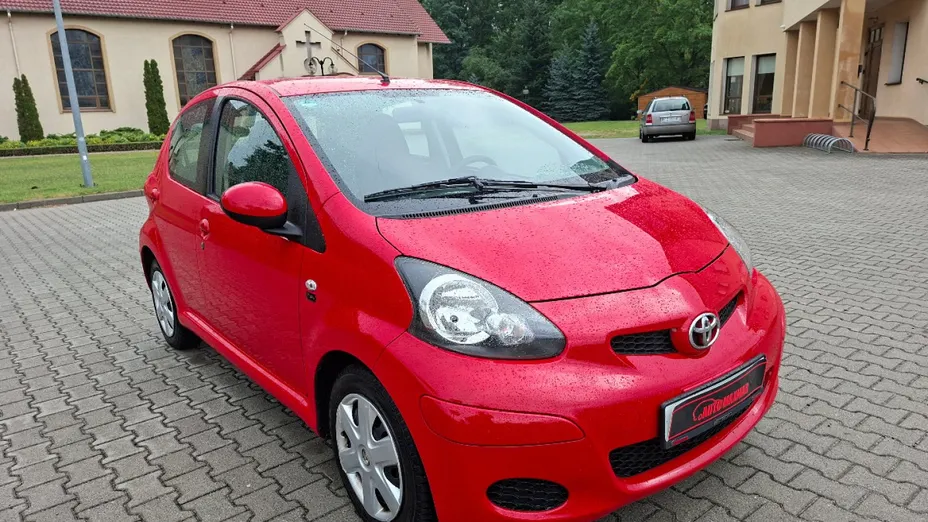 TOYOTA Aygo -