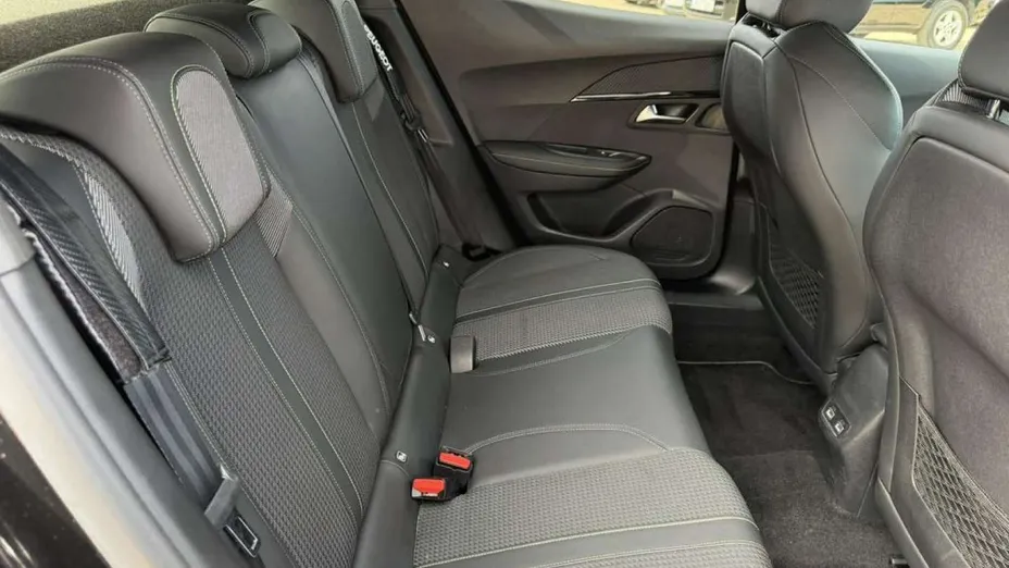 PEUGEOT 2008 -