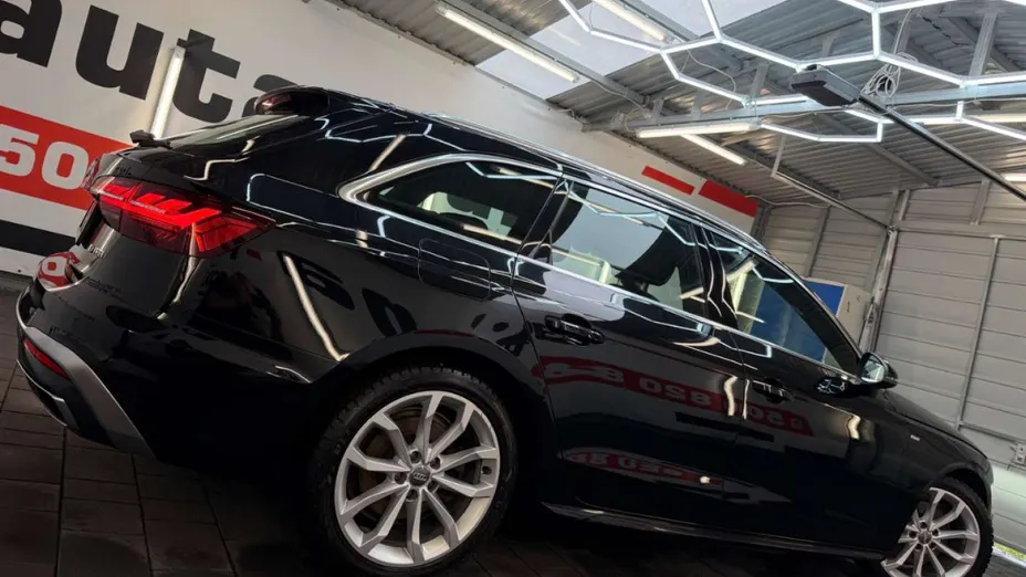 AUDI A4 Avant -