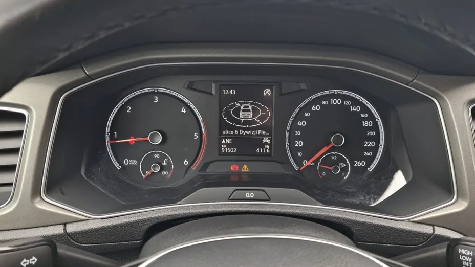VOLKSWAGEN T-ROC -