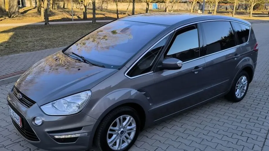 FORD S-MAX -