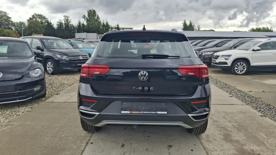 VOLKSWAGEN T-ROC -