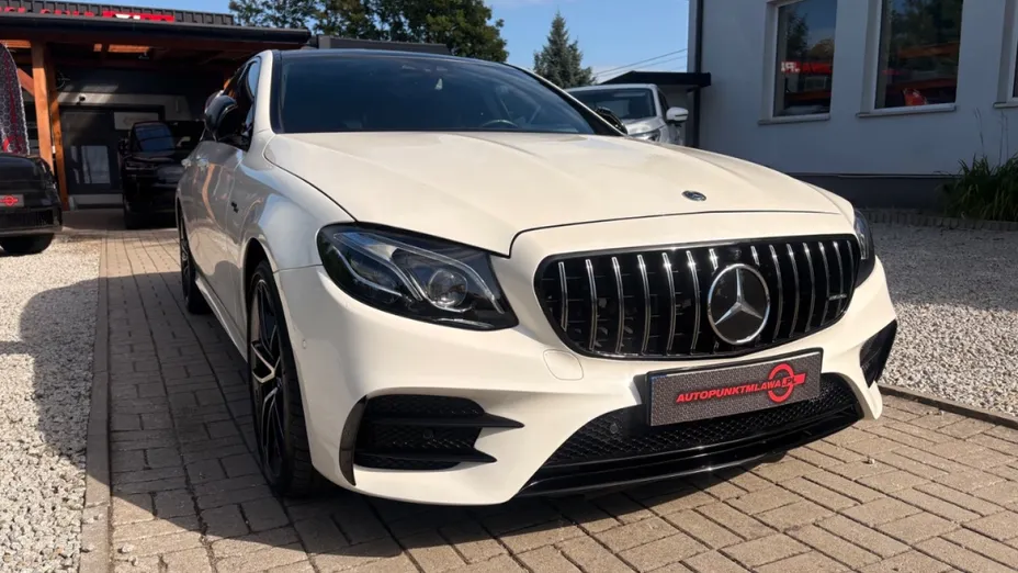 MERCEDES-BENZ E Klasa -