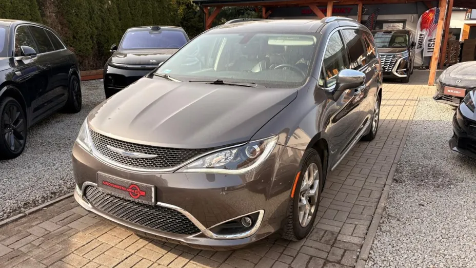 CHRYSLER Pacifica -