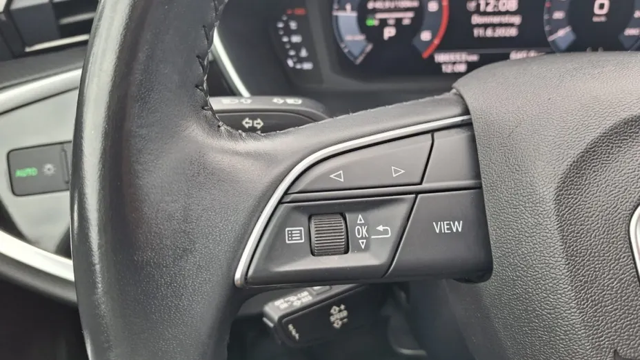 AUDI Q3 -