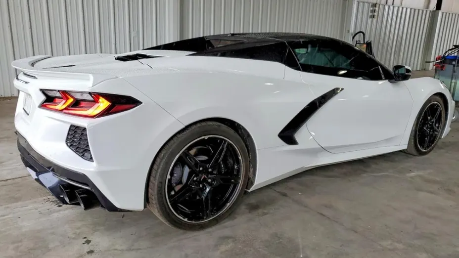 CHEVROLET (USA) Corvette -
