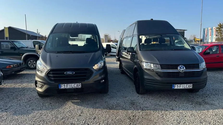 VOLKSWAGEN Transporter -