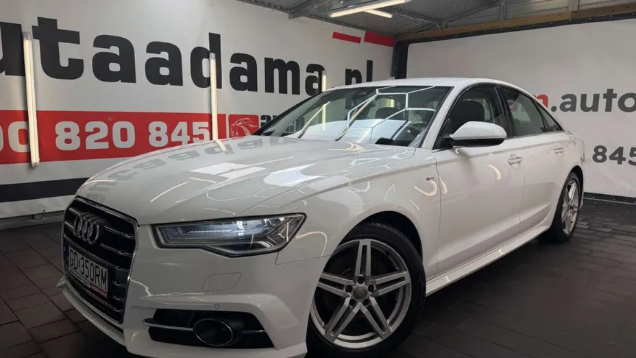 AUDI A6 -