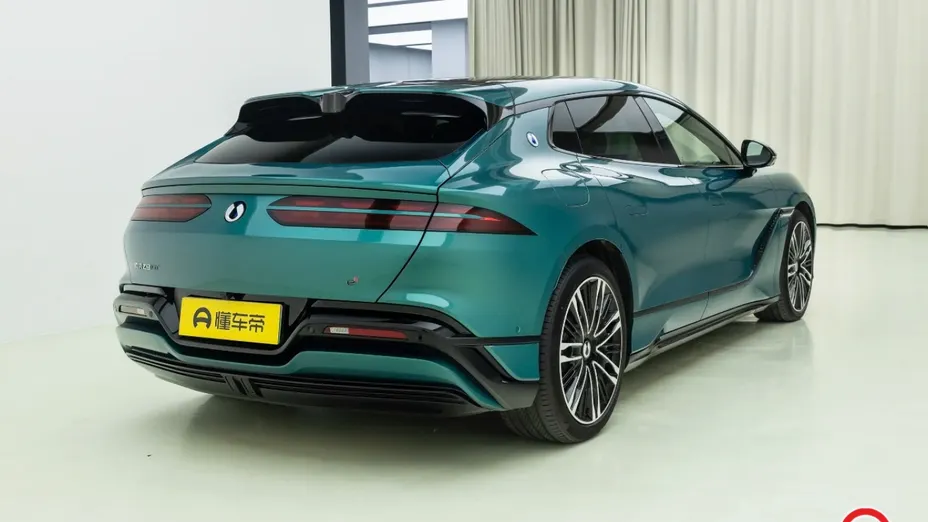DENZA Z9 GT -