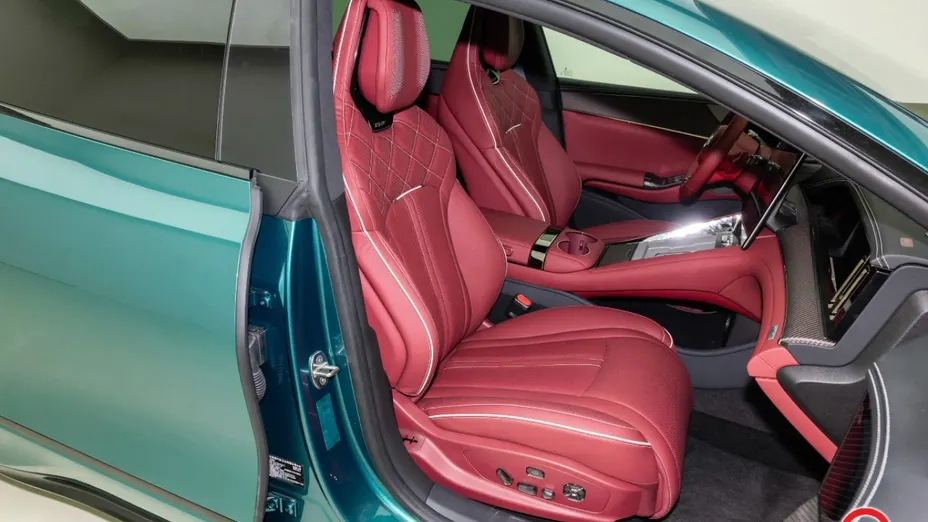 DENZA Z9 GT -
