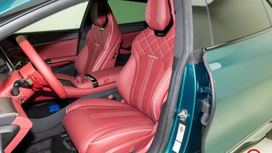 DENZA Z9 GT -