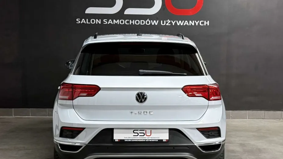 VOLKSWAGEN T-ROC -