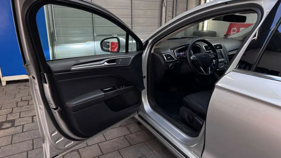 FORD Mondeo -
