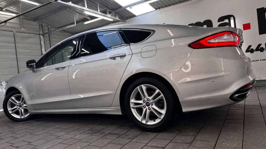 FORD Mondeo -
