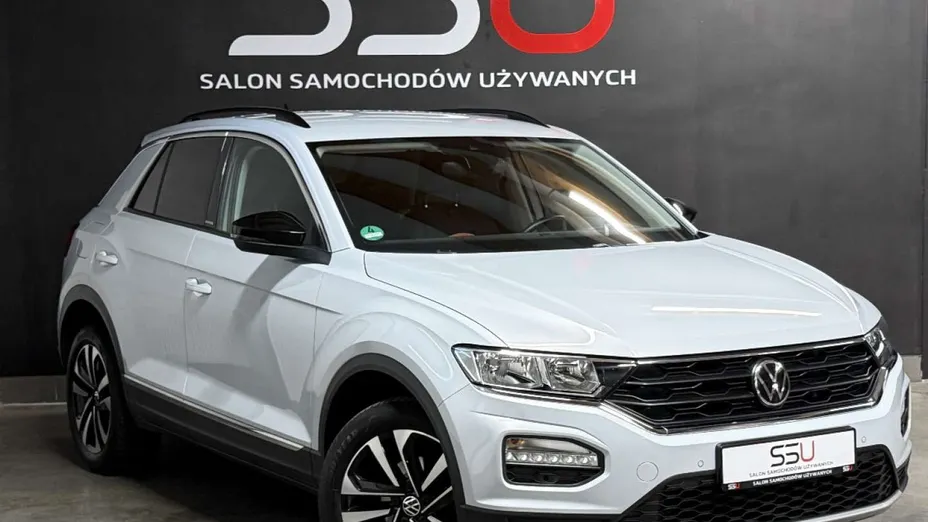VOLKSWAGEN T-ROC -