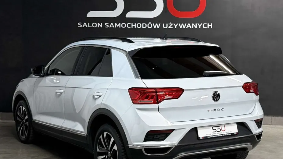 VOLKSWAGEN T-ROC -