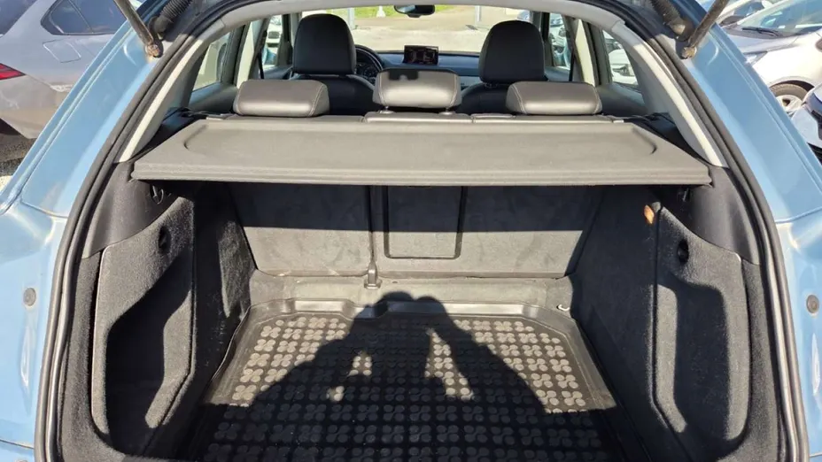 AUDI Q3 -