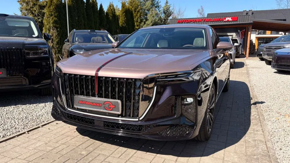 HONGQI H9 -