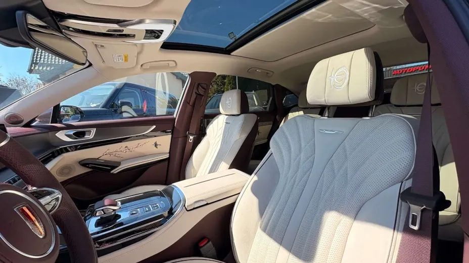 HONGQI H9 -